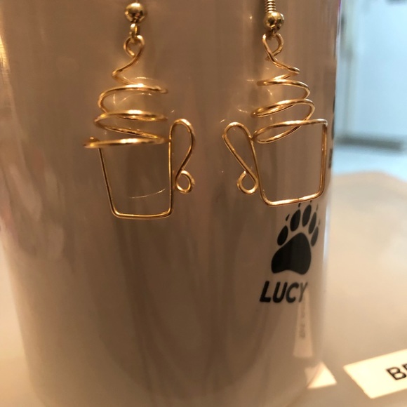 3D coffee cup earrings - Picture 2 of 5